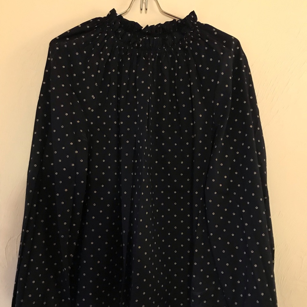 GAP blouse